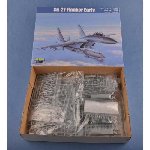 Hobbyboss 1/48 81712 Model Kit Russian Su-27 Flanker Early hobby boss