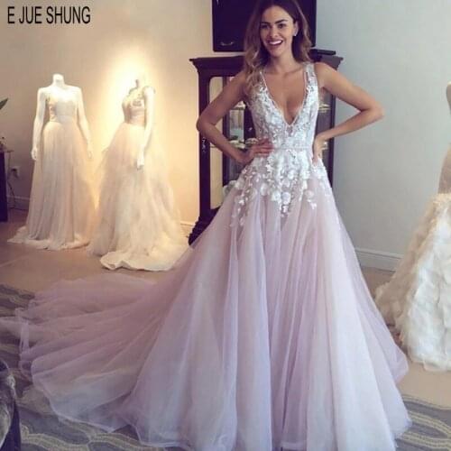 E JUE SHUNG Sexy Light Pink Wedding Dresses Deep V Neck Appliques Backless Beach Wedding Gowns Bride Dresses vestido de noiva