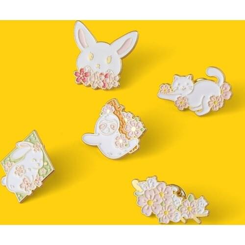 Rabbit Cat Flowers White Cute Enamel Pins And Brooches Clothes Jackets Bag Lapel Pin Badge Jewelry Friends Gift Wholesale