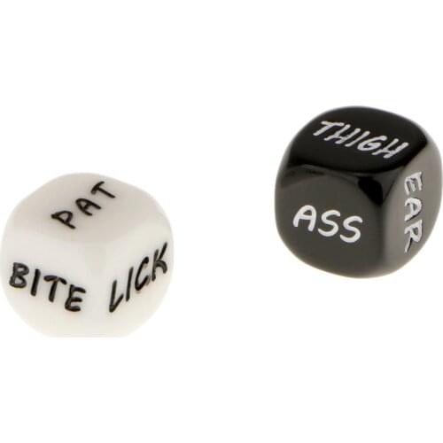 2PCS 6 Sided Glow D6 Dice Fun Game For Friends Couples Black and White