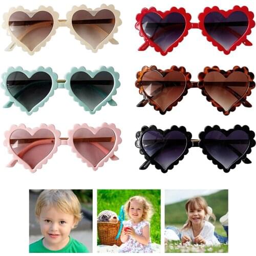 Kids Plastic Sunglasses Heart Pattern Eyeglasses Beach UV400 Protection