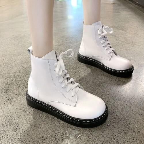 Women Platform Ankle Boots Casual Wild White Black Lace Up Flat Shoes Fall Winter Plush Warm Leather Motorcycle Boots 2020 New