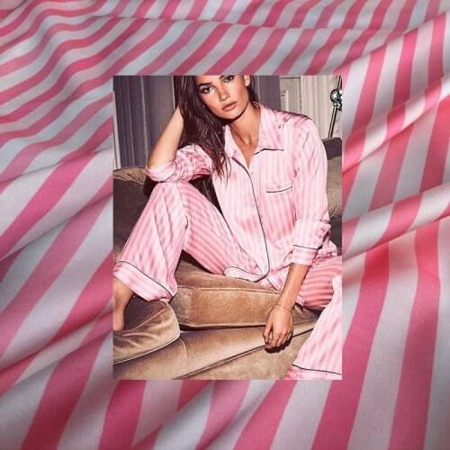 145cm Width Fashion Pink and White Stripe Printed Imitate Silk Satin Fabric For Woman Dress Blouse Pants DIY Cloth Sewing
