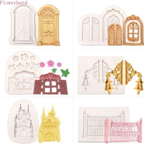 Castle Mold Retro Villa Door Bar Retro Window Light Mold Handmade Chocolate Mold Cake Decoration Baking Utensils Pastry Tools