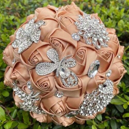 2021 Gold Slik Rose Wedding Bouquet Rose Flowers 18*25 Sparkly Rhinestones Bridal Bouquets Country Designer