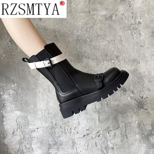 2021 Fashion Womens Boots Lace Up Calf Round Head Womens Martin Boots Black Mid Heel Square Heel PU Women Shoes Four Seasons