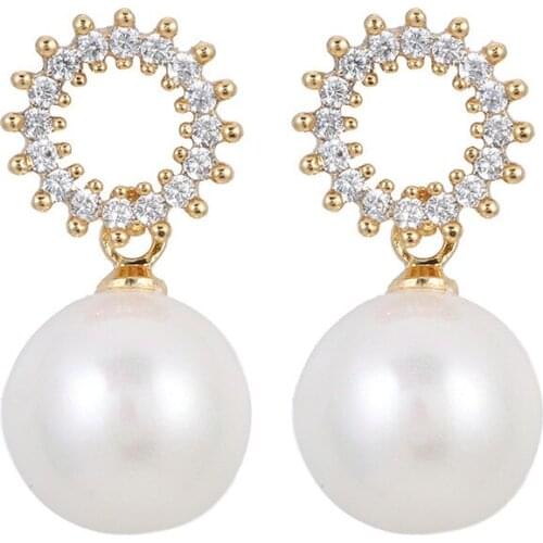 Fashion Crystal White Pearl Earrings 2020 New Elegant Round Stud Earrings For Women Girl Wedding Party Jewelry Gift