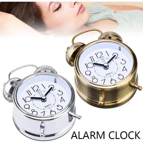 Vintage Double Metal Bell Clock Loud Mechanical Alarm Clock Retro Quartz Alarm Clock Night Light Function For Student Bedside