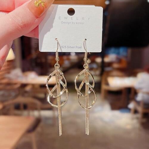 Hollow Out Rhombus Long Earrings for Women Korean New Trendy Sequins Design Dangle Earrings Female Delicate Tassel Drop Earrings