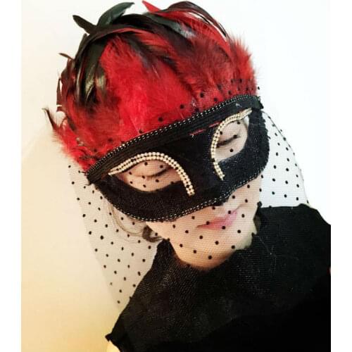 Halloween masquerade Party Red Feather Party Queen Princess Lace Veil Mask Girl Venetian Masks Vintage Handmade