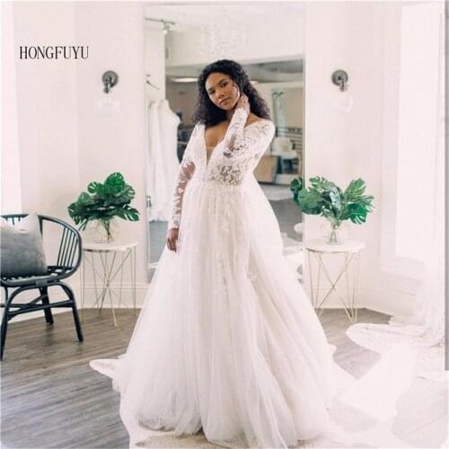Simple 2021 Wedding Dresses Sexy V Neck Long Sleeves Vintage Applique Wedding Gowns Backless Beach Bridal Dress vestido de noiva