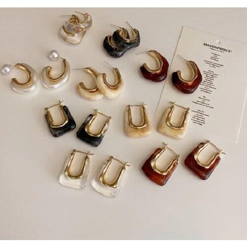 2021 Retro Pearl Irregular C Shaped Tear Drop Stud Earrings Gold Metal For Woman Girls Summer Travel Jewelry Gift