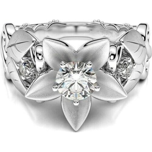 New Silver Ring Classic Exquisite Temperament Female Petal Petal Inlaid Zircon Ring Hand Jewelry Engagement Item