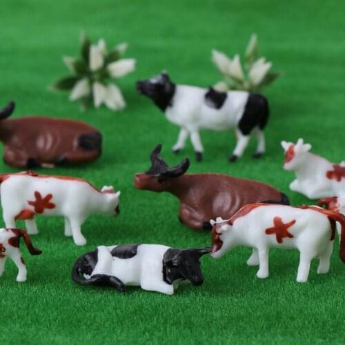 New 10pcs 1:87 Diy HO Scale Colorful Cow Model Train Layout Model Building Toys 19QF