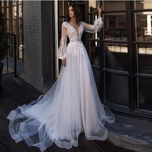 Fivsole Tulle Wedding Dress 2021 A-Line V-Neck Long Lantern Sleeve Lace Appliques Sweep Train Bride Gown Vestidos De Noiva