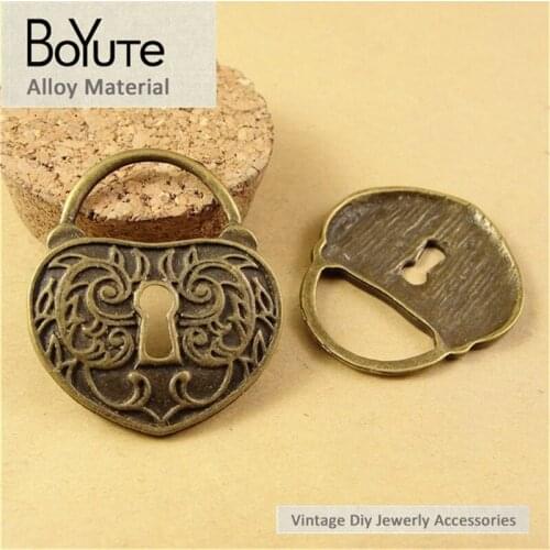 BoYuTe (40 Pieces/Lot) 41*35MM Zinc Alloy Lock Jewelry Antique Bronze Plated Metal Fashion Lock Pendant Necklace Diy Accessories