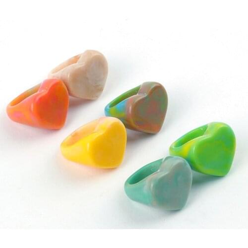 FishSheep Fashion Colorful Resin Love Heart Ring For Women Engagement Acrylic Marble Pattern Big Rings Party Fashion Jewelry