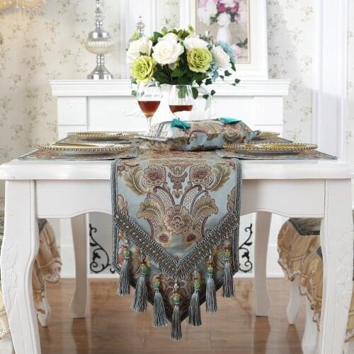 European Table Runner Luxury Retro Home Decor Wedding Party Decoration Jacquard Fabric Tassel Table Runner Cabinet Cover Cloth