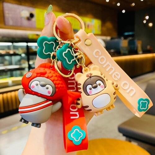 Creative Cute Penguin Keychain Women Couple Bag Ornaments Keyring Cartoon Fish Headgear Penguin Car Key Chains Gifts