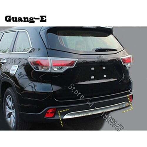 For Toyota Highlander 2018 2019 2020 car sticker protection bumper trim rear back tail bottom hoods pedal moulding parts 1pcs