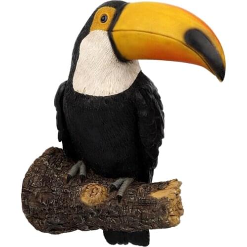 Garden Bird Figurine Resin Toucan Bird Statue Lifelike Animal Standing Sculpture Tree Ornaments