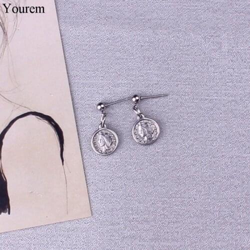 Yourem 1.1cm one pair stainless steel beauty coin earings minimalist brief queen stud earrings for women
