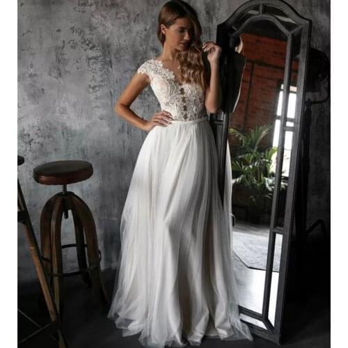 Elegant Wedding Dress A-Line V-Neck Cap Sleeve Lace Appliques Sequined Pearls Button Floor Length Sweep Train Bride Gown New