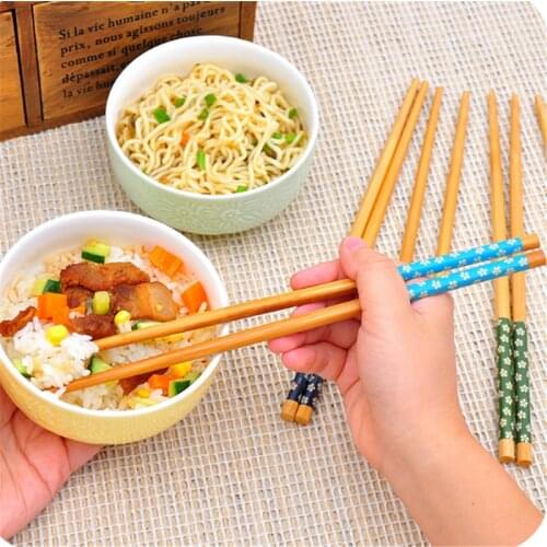 1 pairs/Set Lucky Cat Bamboo Ecological Chopsticks Handmade Wood Wooden Chopstick Food Sticks Tableware