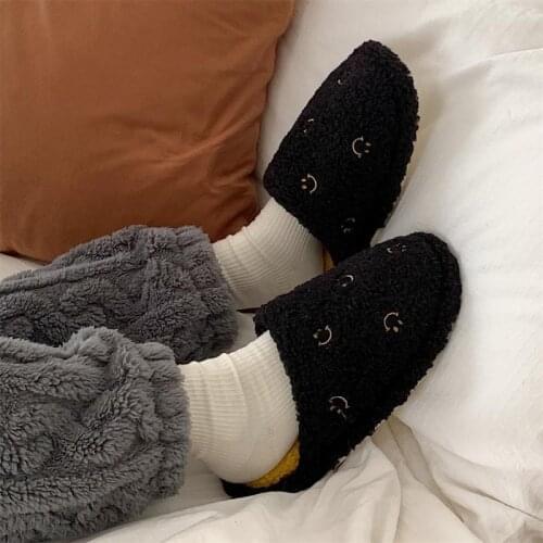 CUQQI VICTORY Women's Slip-ons