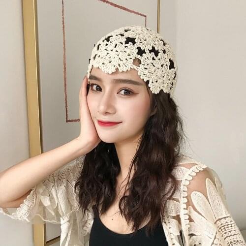 Knitted Hat Spring Summer Women Retro Literature and Art Lace Flower Hollow Toe Women Fashion Beret Woolen Cap Melon Leather Cap