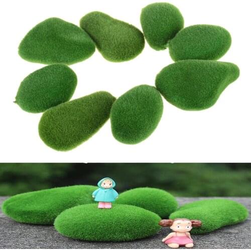 2018 New 2Pcs Landscape Green Grass Figures Miniature Decoration For Mini DIY Fairy Garden Aquarium Simulation Statue Craft