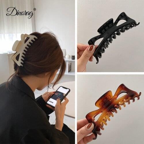 Fashion Women Big Hair Claws Solid Color Plastic Geometric Hair Clips Hair Crab Girls Hairpins Salon Hair Styling Holding Tools
