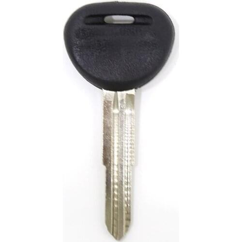 Lockartist Straight Remote Key Shell Left Slot Auto Car Key Case for Mitsubishi Pajero Replacement keycase for Mitsubishi Pajero