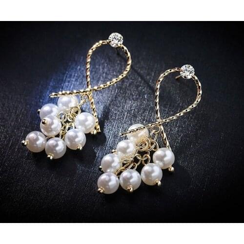 Korean Fashion Simple Pearl Earrings Cross Metal Light Luxury Holiday Style Streamlined Earrings Sweet Beauty Jewelry