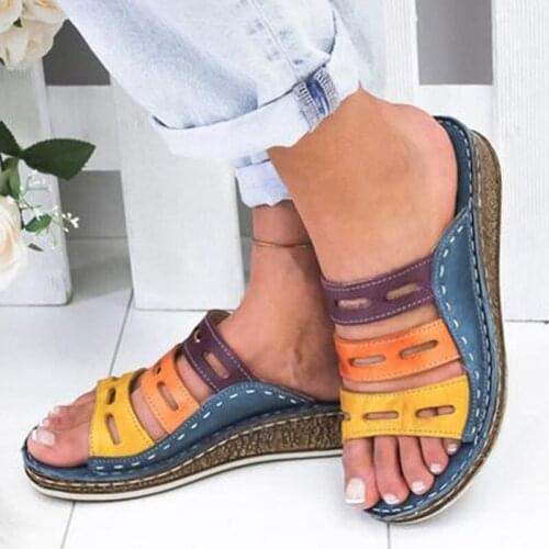 Women Sandals Shoes Fashion Three Color Sandals Woman Beach Wedge Ladies Sandals Slip On Thick Bottom Retro Female Slippers
