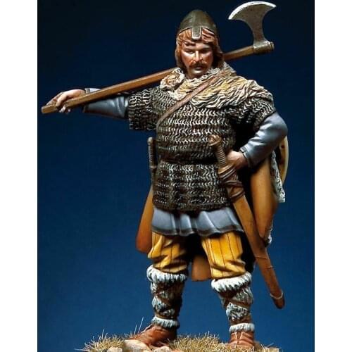 New Unassembled 1/32 54mm ancient Viking warrior stand 54mm (with base ) Resin Figure Unpainted Model Kit
