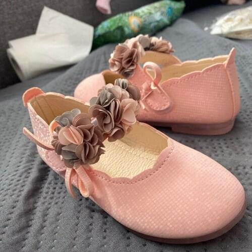 Childrens Flats Lace Big Flower Princess Party Performance rubber Shoes Big Student Girl Shoes for Kids Soft Sole Leather Flats