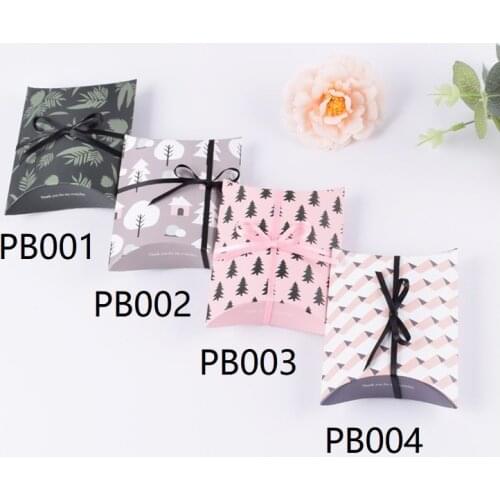 2021 New Favor Candy Cake Chocolate Box Bag New Craft Paper Pillow Shape Wedding Gift Boxes Party Bags Kraft Bags