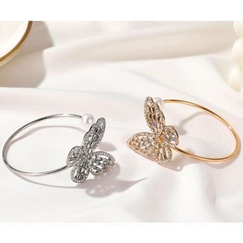 Sweet Shining Zircon Butterfly Bracelet Women Anti-allergic Silver Color Chain Bracelet With Gift Opening Pearl Bracelet Crystal