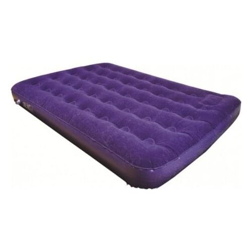 Double inflatable mattress with built-in pump