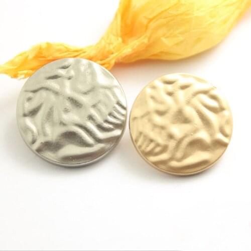 100 PCS Offline Hot Fashion Clothing Metal Buttons Spot Coat Windbreaker Sweater Jewelry Buttons 23-35MM