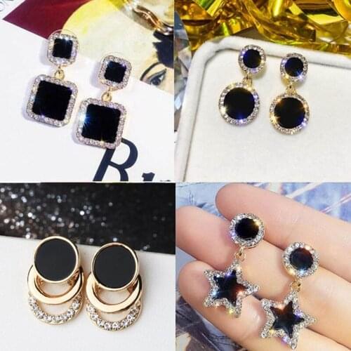 Korean Version of Hot New Black Round Rhinestone Earrings Fashion Simple And Versatile Temperament Female Wedding Earrings Jewel