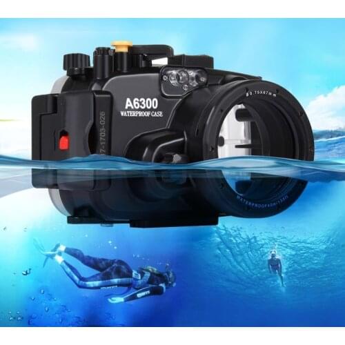 PULUZ 40m Underwater Depth Diving Case Waterproof Camera Housing for Sony A6000, for Sony A6300 (E PZ 16-50mm F3.5-5.6OSS Lens)