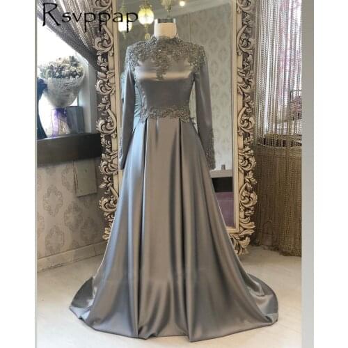 Long Sleeves Satin A-line Women Formal Evening Gowns 2021 Elegant Beaded Appliques Top Muslim Arabic Style Long Evening Dresses