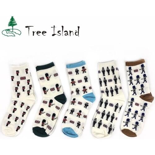 Doll Cartoon women socks Fashion Funny Puppet cotton socks Autumn Winter Warm Female socks Tommy Atkins Print Retro socks