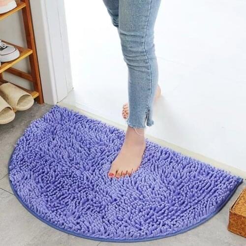 40 x 60 cm Soft Carpet Bathroom Absorbent Mat Bathing Room Rug Floor Door Mat Semi Circle Cushion Mat Rug