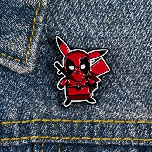 Cartoon Detective Deadpool Shirt Brooch Enamel Pins Metal Broches for Men Women Badge Pines Metalicos Brosche Accessories