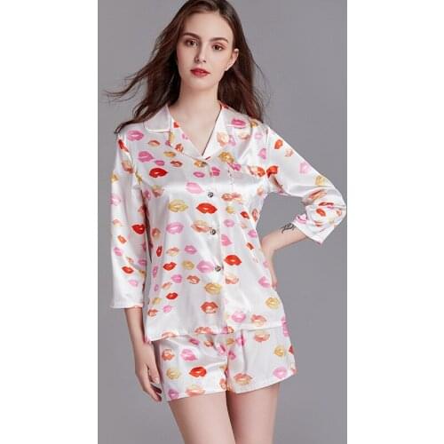 Summer womens pajamas suit silk thin love sleeves loose shorts can be worn outside home service suit 2-piece set