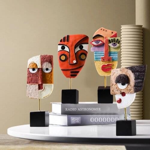 Modern Creative Face Colored Resin Crafts Living Room Cabinet Decoration Furnishings Decoration Abstract Face Art Furnishings