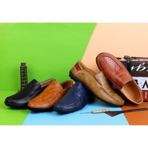 Mens shoes casual leather shoes for summer cowhide set feet breathable driving shoes rubber sole soft upper with holes shoegs